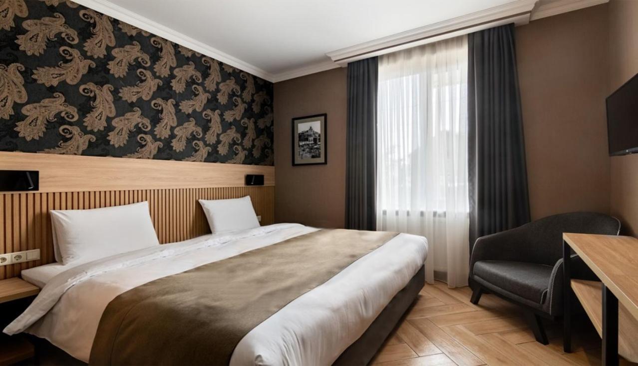 Hotel Old Wall Tbilisi Bagian luar foto